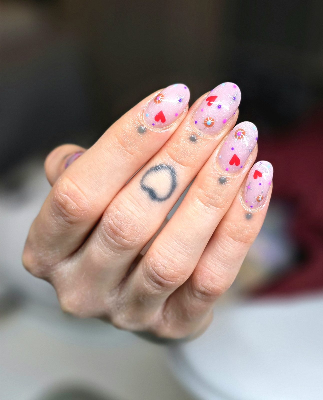 Nails with heart nail art